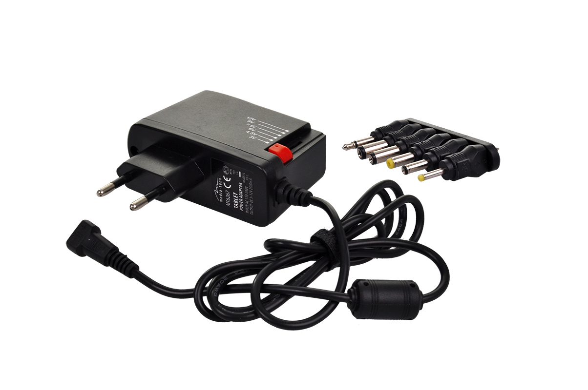 Solight universaalne toiteadapter 1000mA, stabiliseeritud, vahetatavate pistikutega