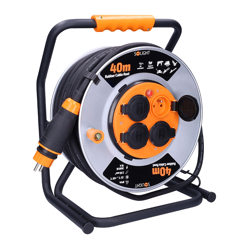 Solight pikendusjuhe - metalltrumlil, 4 pistikupesa, 40m kummist-neopreenist kaabel, 3x 2,5mm2, IP44