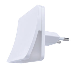 Solight LED öölamp valgussensoriga, 3000K, 230V